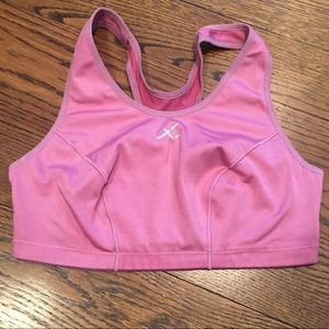 Sports bra